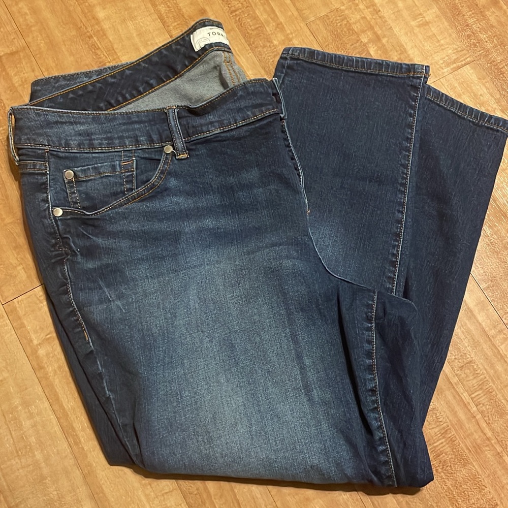 Torrid size 22 XS (extra short) Skinny Jeans